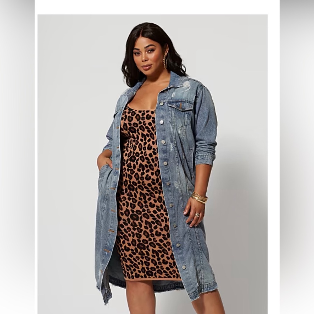 Destructed trucker jacket